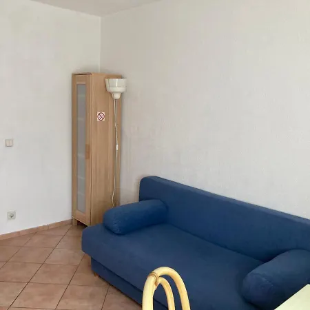Apartment 5 Fliegerhorst Focke Wulf - Gutes Schlichtes Ferienzimmer Peenemunde
